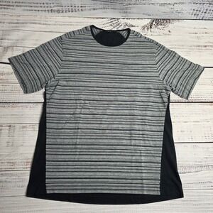 Lululemon Metal Vent Tech Short Sleeve Performance Shirt Mens Large Gray Stripes